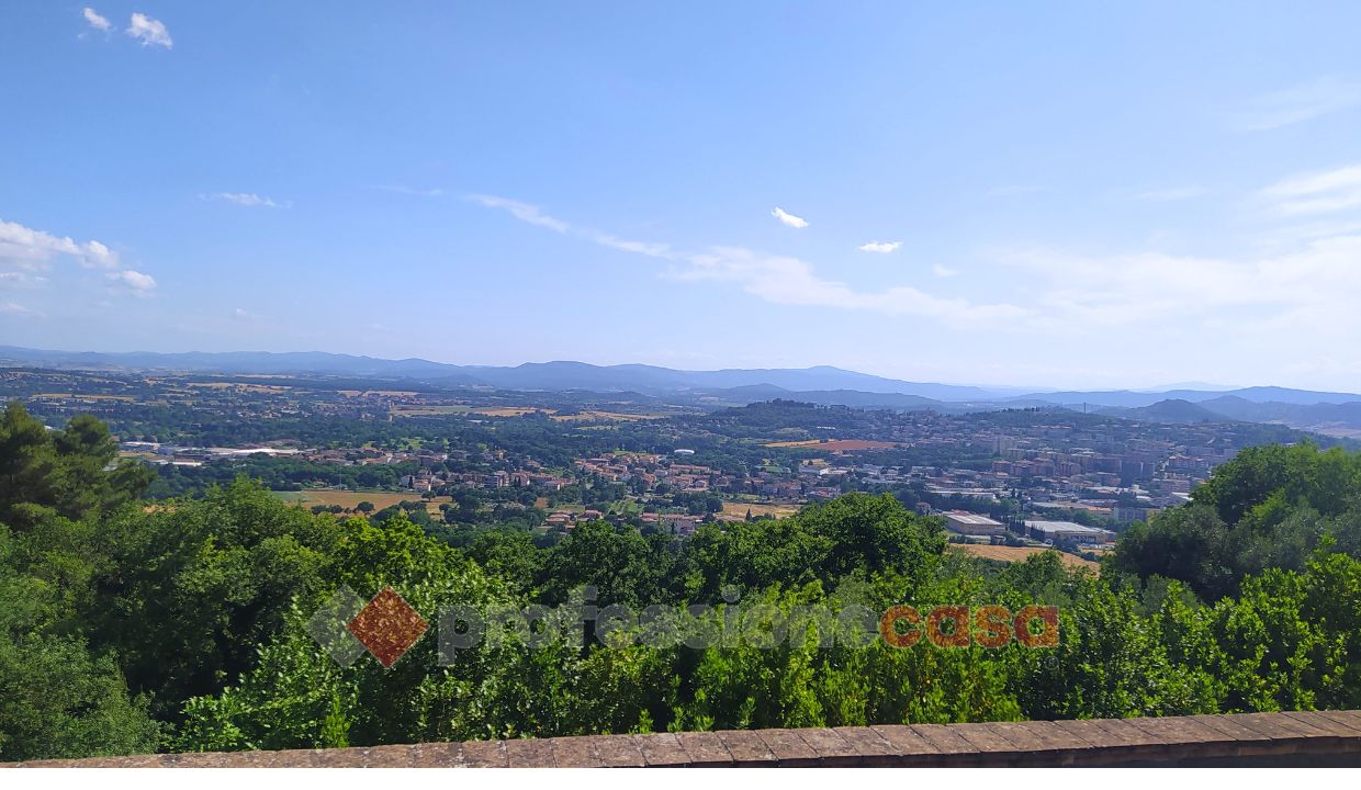 VILLA VENDITA PERUGIA LACUGNANO