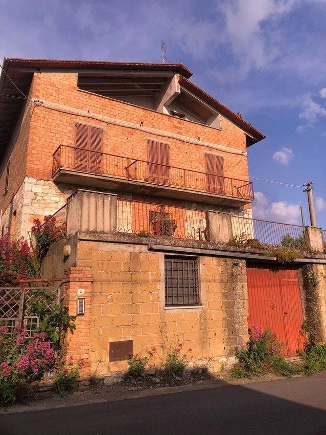 VILLA VENDITA CASTIGLIONE DEL LAGO