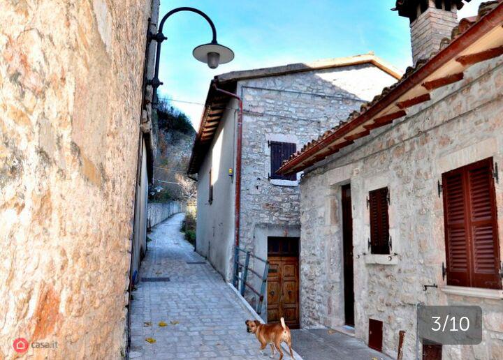 CASA INDIPENDENTE VENDITA SPOLETO