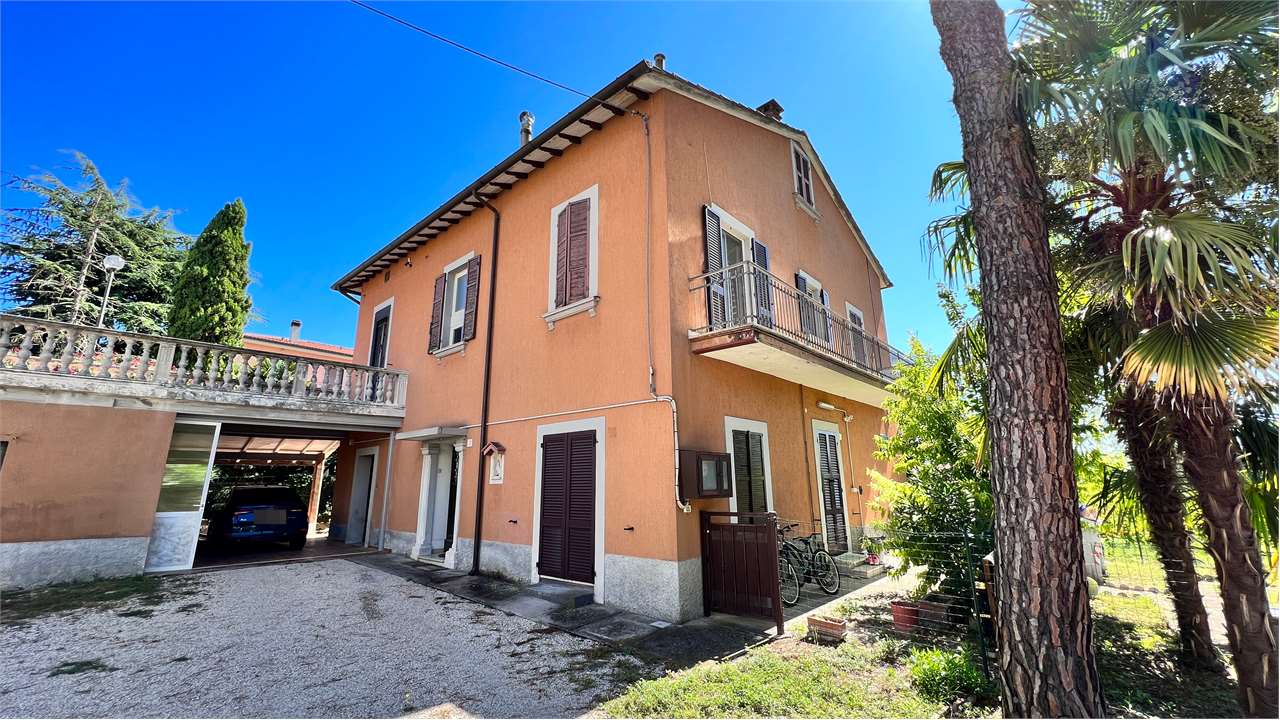 CASA INDIPENDENTE VENDITA PERUGIA CASTEL DEL PIANO