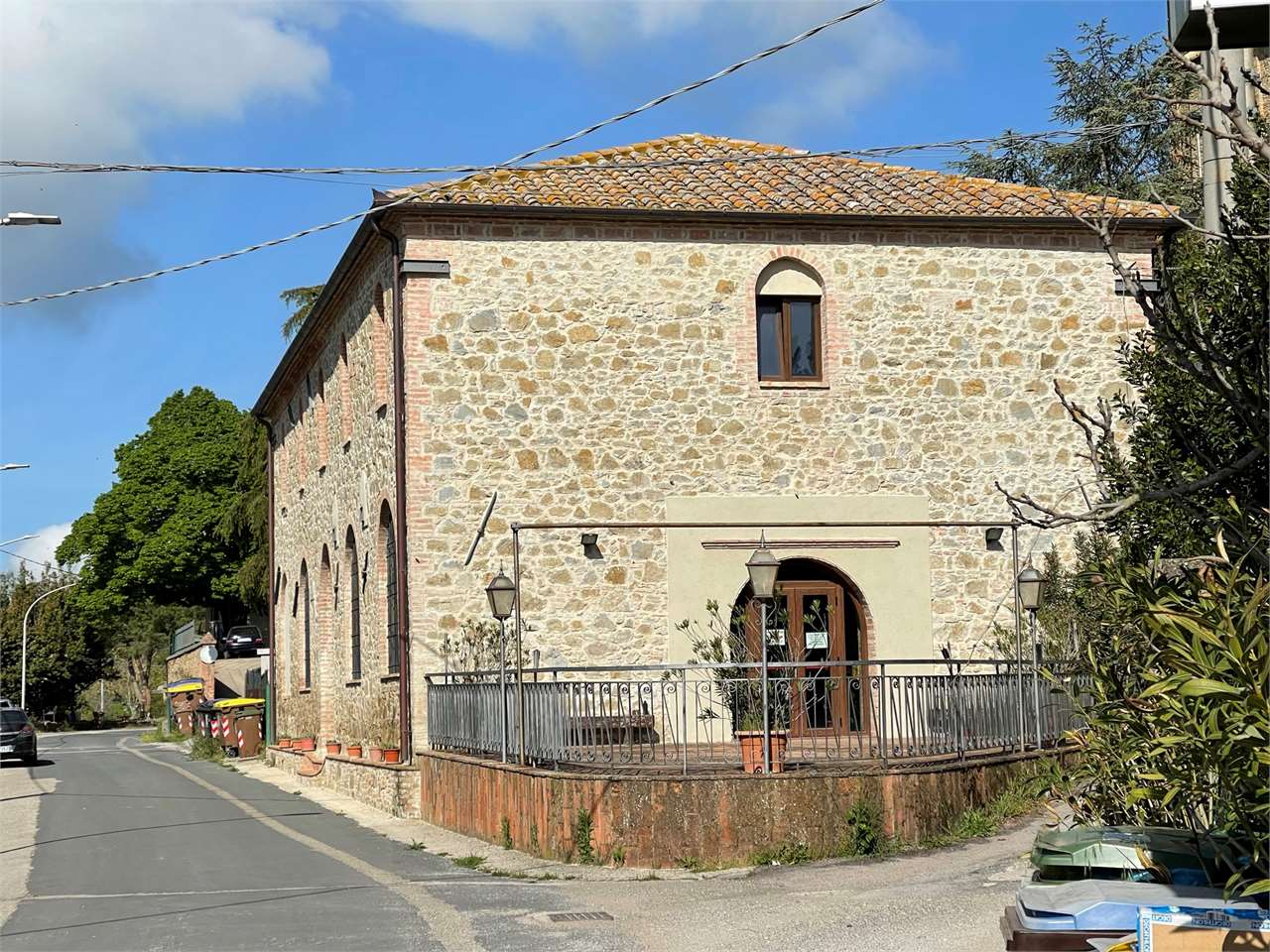 NEGOZIO VENDITA MARSCIANO CASTIGLIONE DELLA VALLE