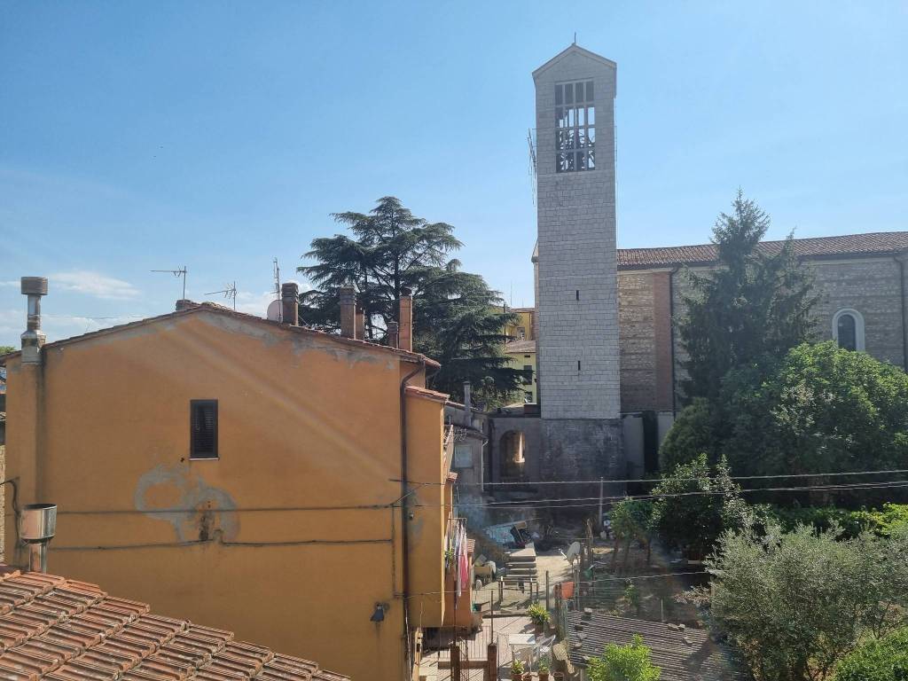 BILOCALE VENDITA PERUGIA PONTE FELCINO