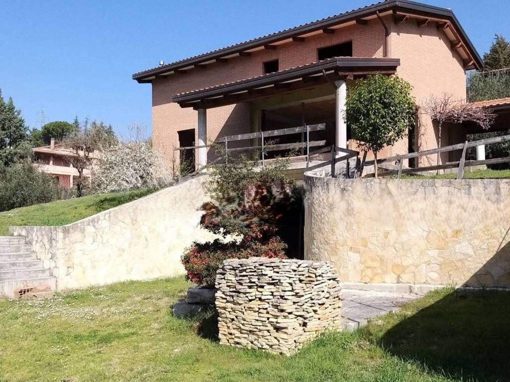 VILLA VENDITA PERUGIA PREPO