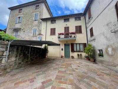 CIELO - TERRA VENDITA ASSISI CENTRO STORICO