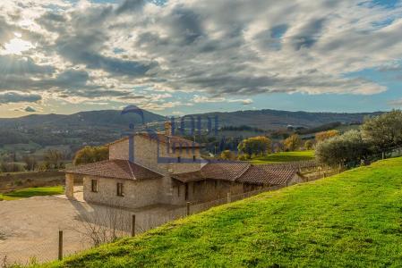 VILLA VENDITA TODI