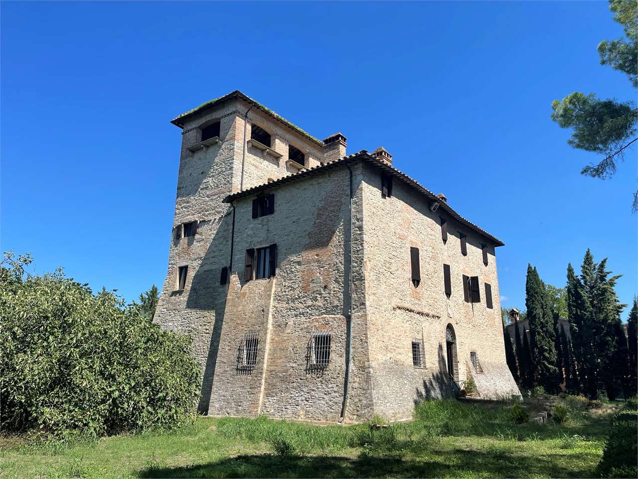 VILLA VENDITA PERUGIA STROZZACAPPONI