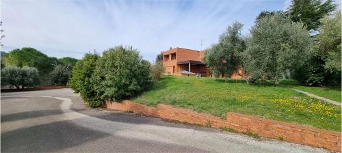 VILLA VENDITA PERUGIA FERRO DI CAVALLO