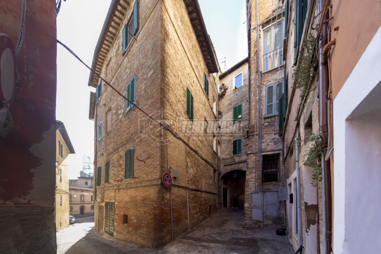 APPARTAMENTO VENDITA PERUGIA CENTRO STORICO