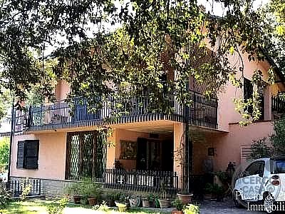 VILLA VENDITA PERUGIA MONTELUCE · foto 32
