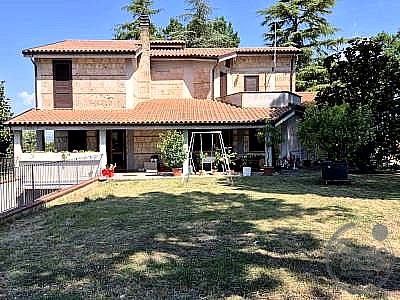 VILLA VENDITA TERNI TUILLO · foto 38