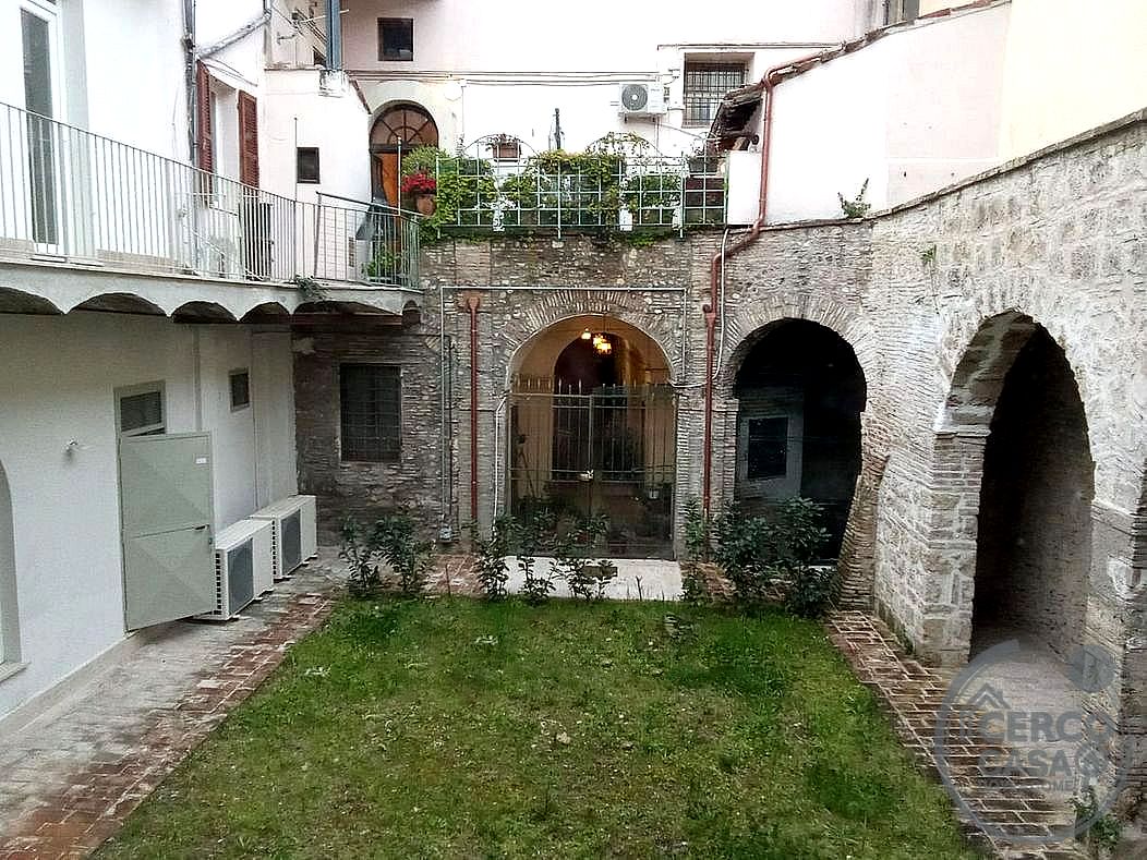 APPARTAMENTO VENDITA TERNI CENTRO STORICO