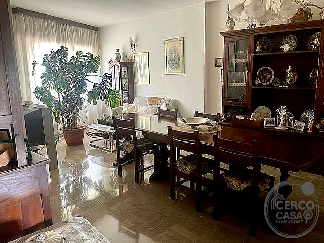 PORZIONE DI CASA VENDITA STRONCONE
