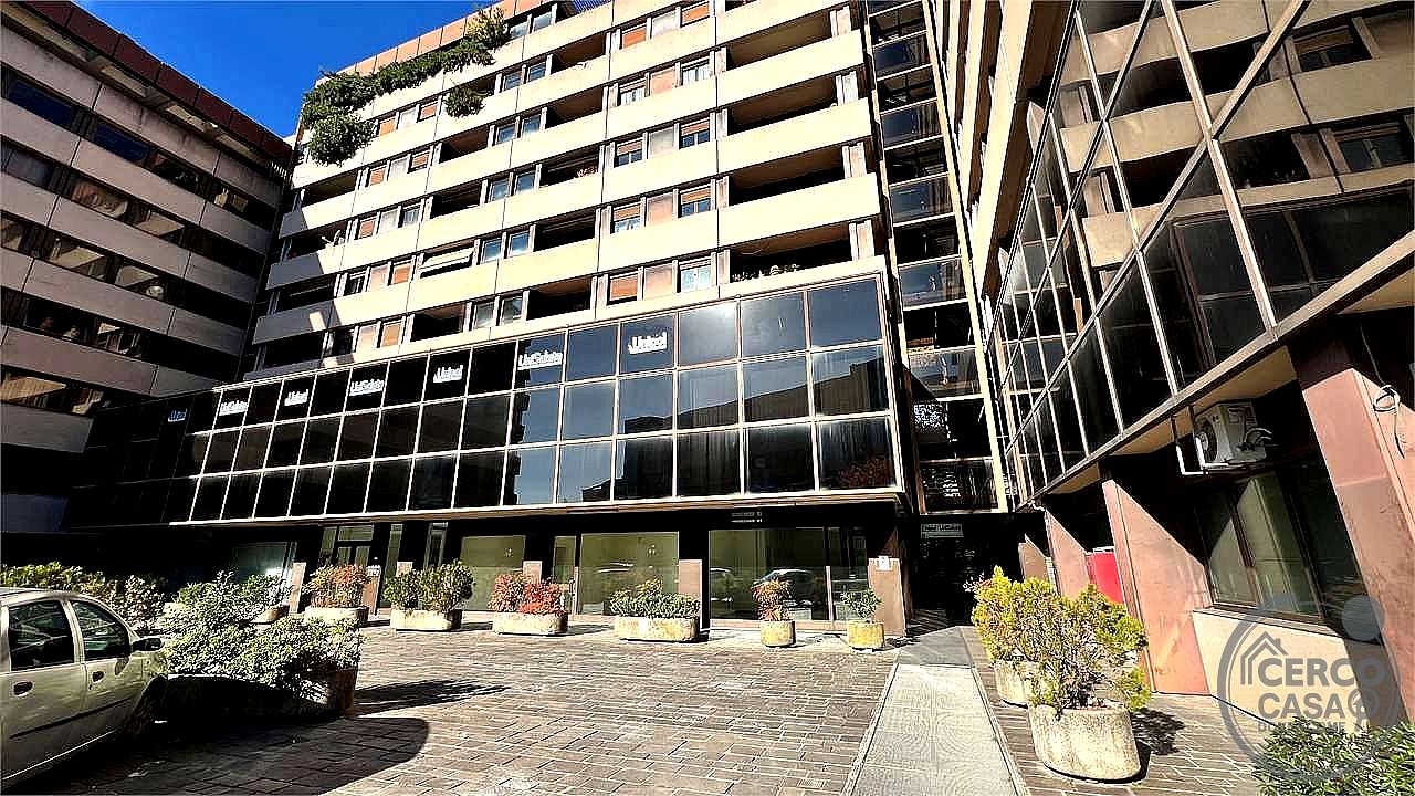 NEGOZIO AFFITTO PERUGIA STAZIONE