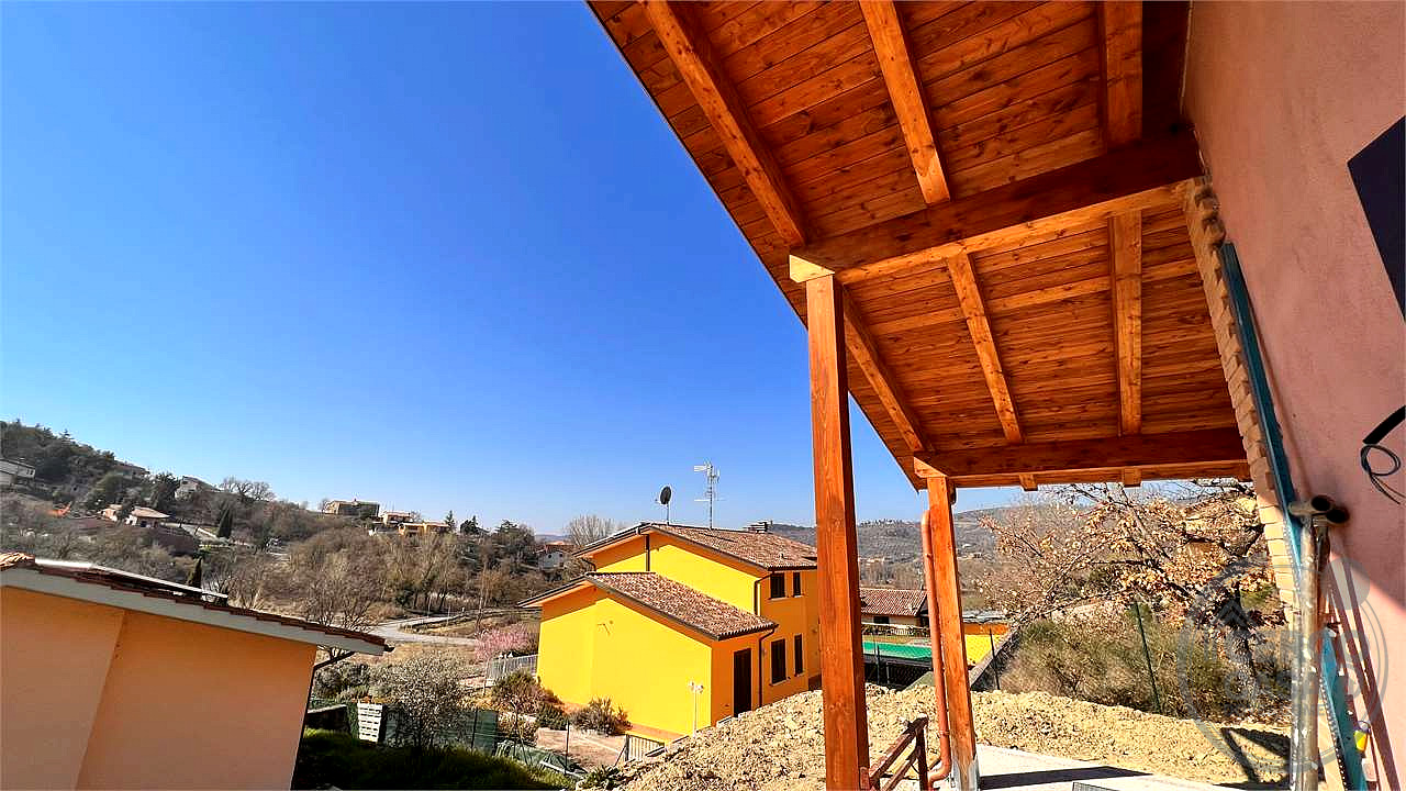 Magione Villa NUOVA in Sole e Pineta