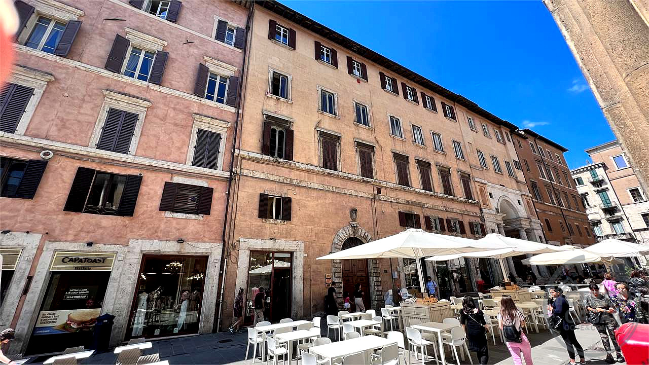 Ufficio-appartam.to di Prestigioso Centralissimo