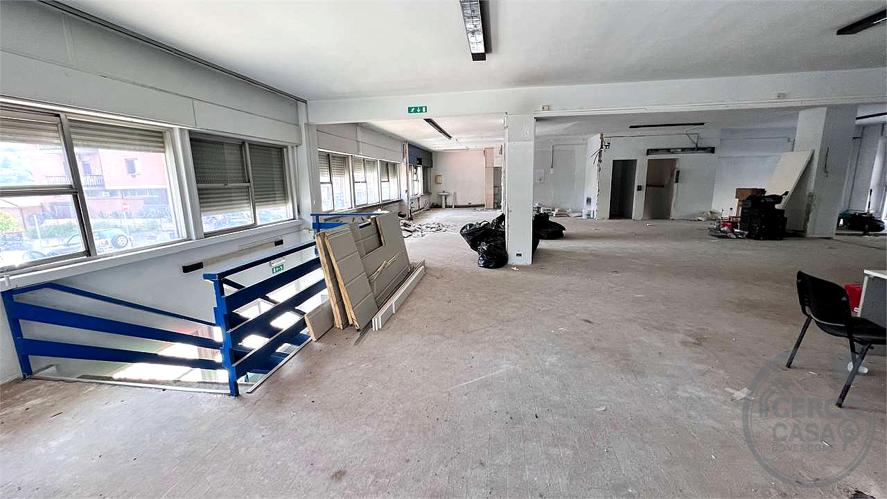 Uffici ambulatori o appartamenti