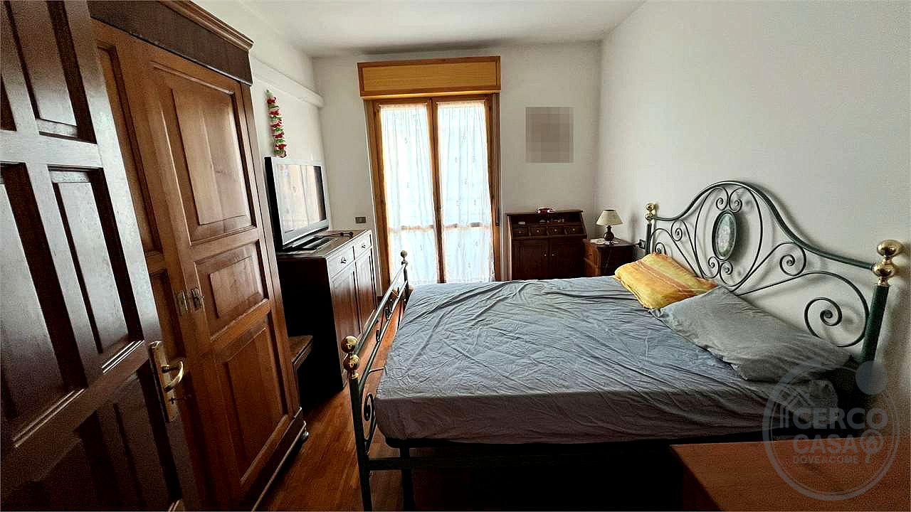 QUADRILOCALE CON AMPIO TERRAZZO IN QUADRIFAMILIARE