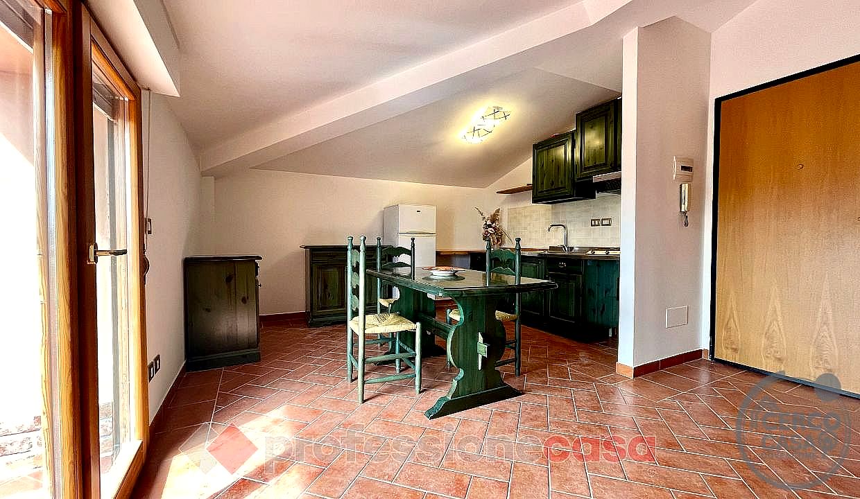 TRILOCALE VENDITA PASSIGNANO SUL TRASIMENO · foto 11