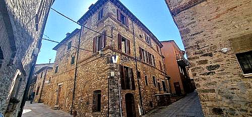 CIELO - TERRA VENDITA DERUTA CENTRO STORICO · foto 23