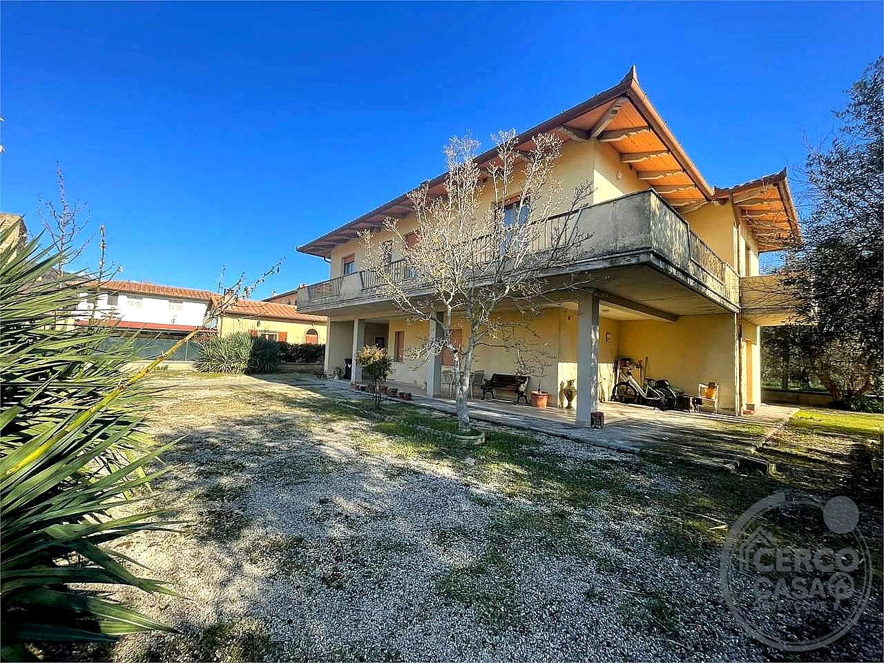 VILLA VENDITA TUORO SUL TRASIMENO · foto 35