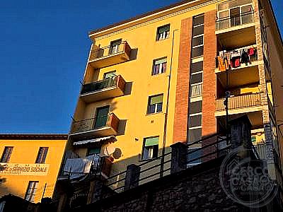 MAGAZZINO VENDITA PERUGIA · foto 14