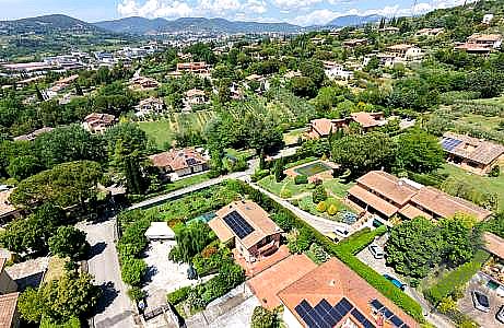 MAGAZZINO VENDITA PERUGIA · foto 21