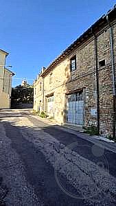 MAGAZZINO VENDITA PERUGIA · foto 30