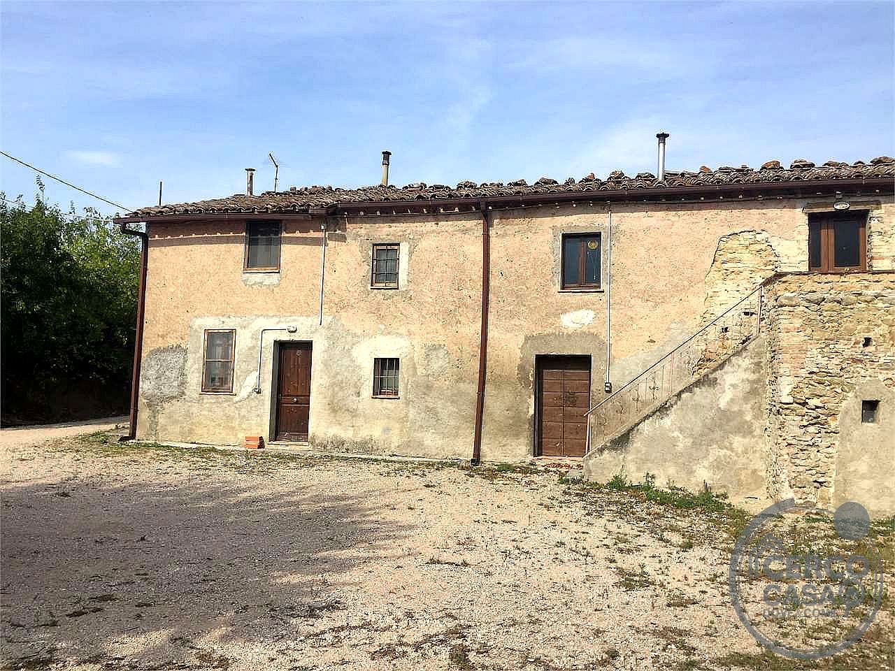 RUSTICO - CASALE VENDITA MAGIONE