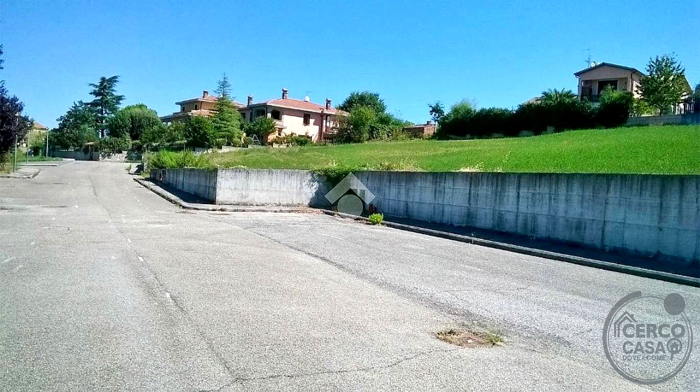 TERRENO EDIFICABILE VENDITA MONTECASTRILLI · foto 4