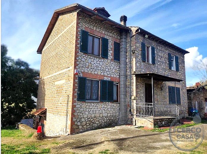 CASA INDIPENDENTE VENDITA NARNI