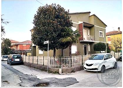 VILLA VENDITA STRONCONE · foto 8