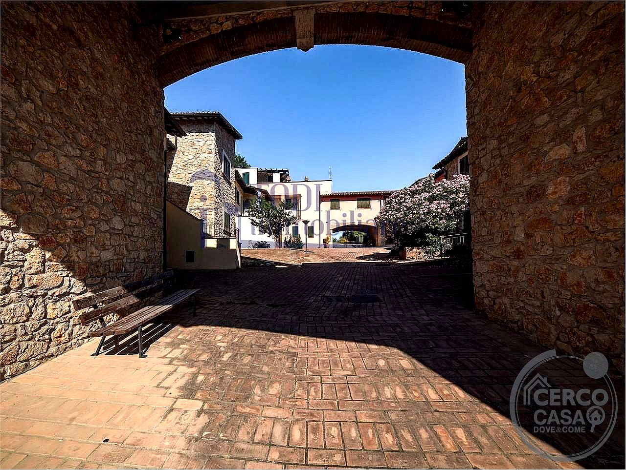 APPARTAMENTO VENDITA TODI · foto 4