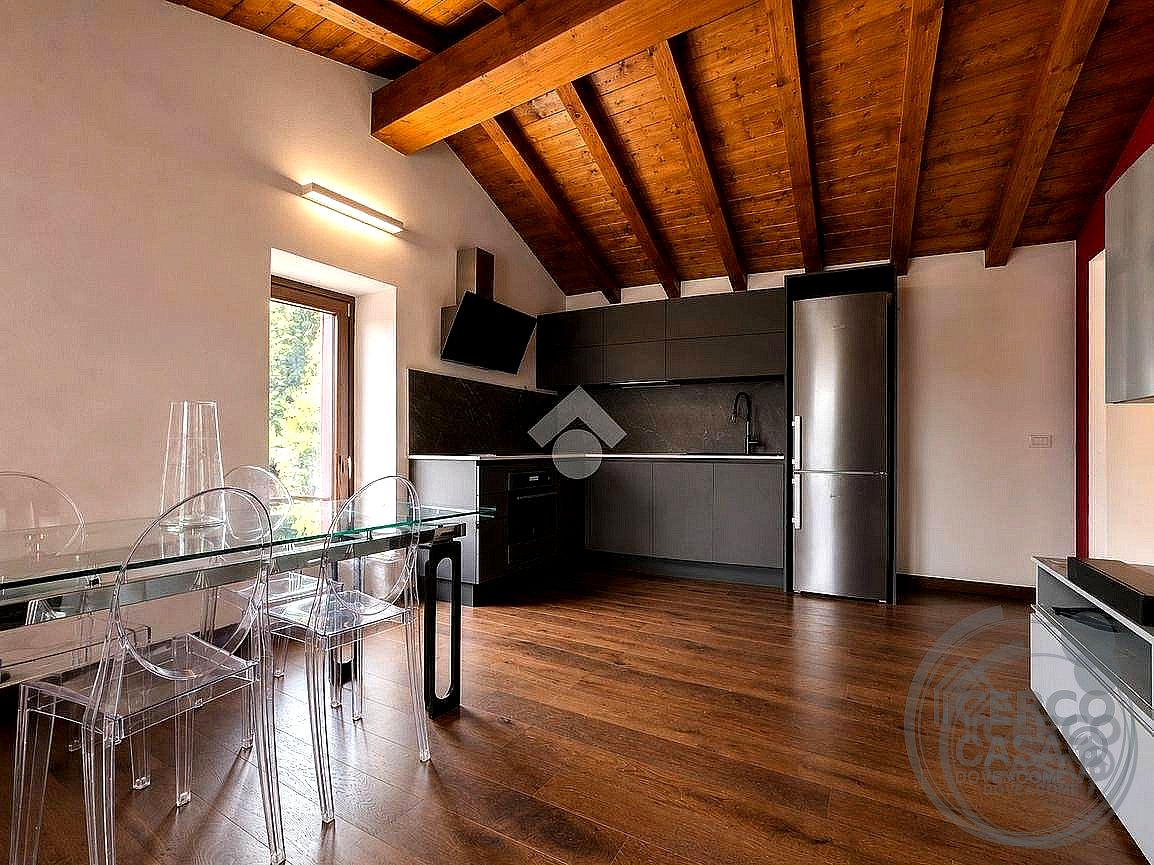 CASA INDIPENDENTE VENDITA STRONCONE
