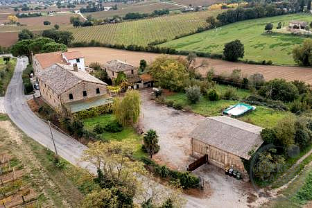 ATTIVITÀ RICETTIVA VENDITA TODI · foto 24