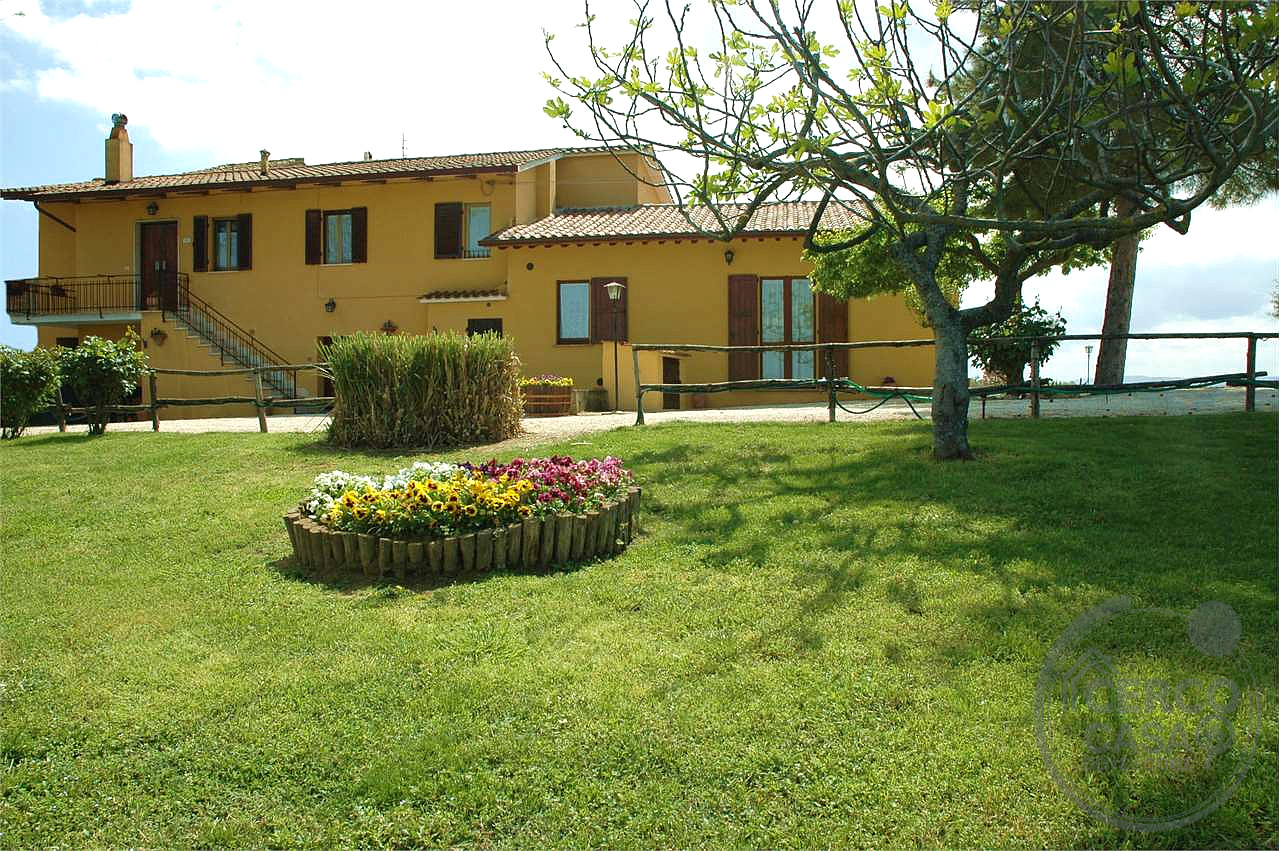 Casale a Deruta