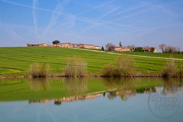 Marsciano casale da ristrutturare collinare panoramico