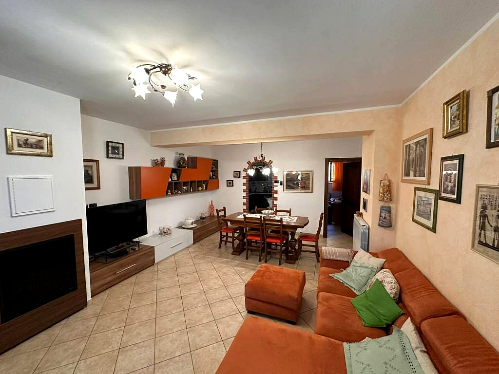 Villa in vendita a Pianello
