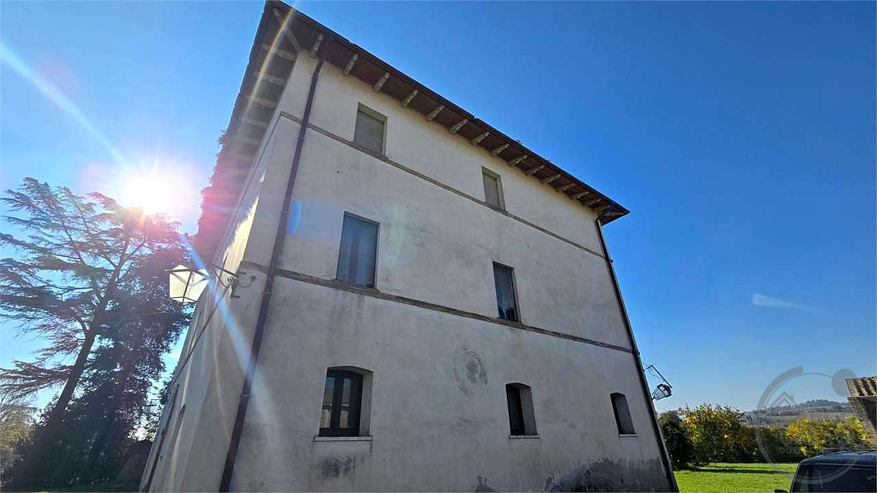 Casa padronale ristrutturata Umbria