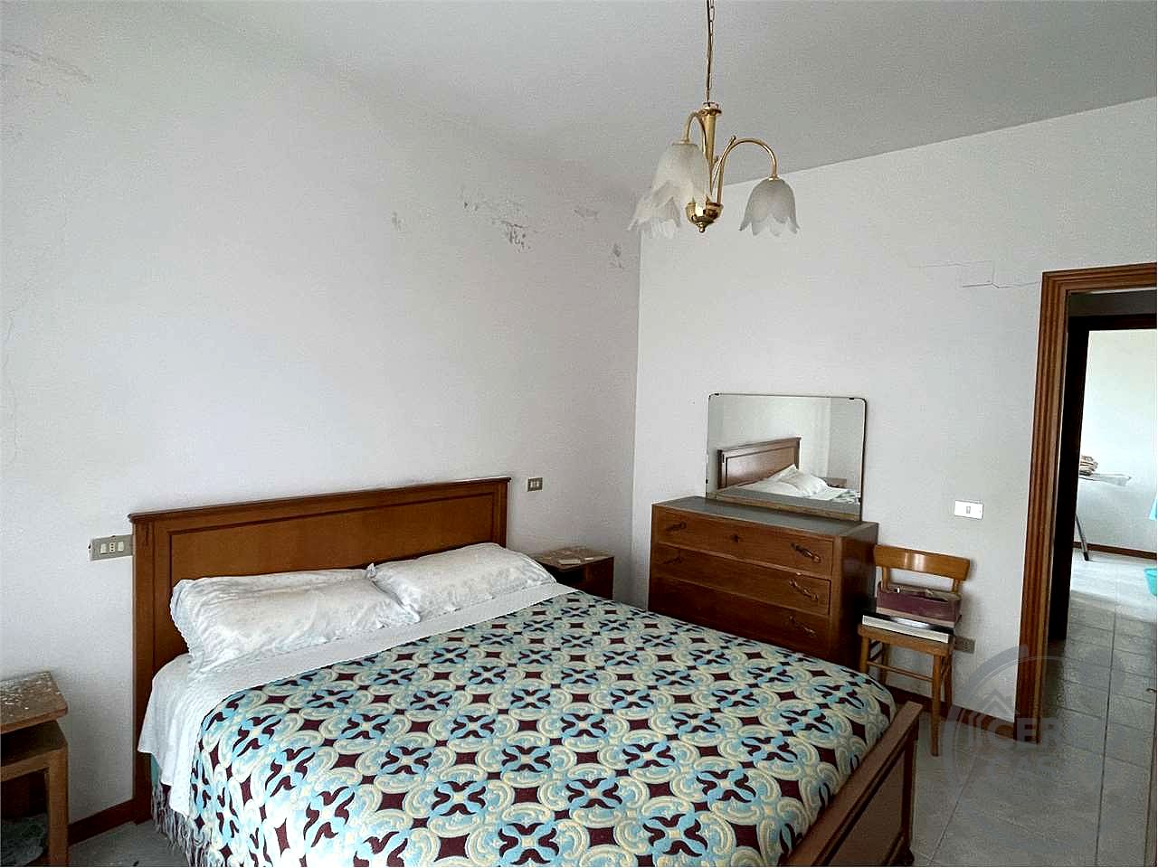 Casale con terreno