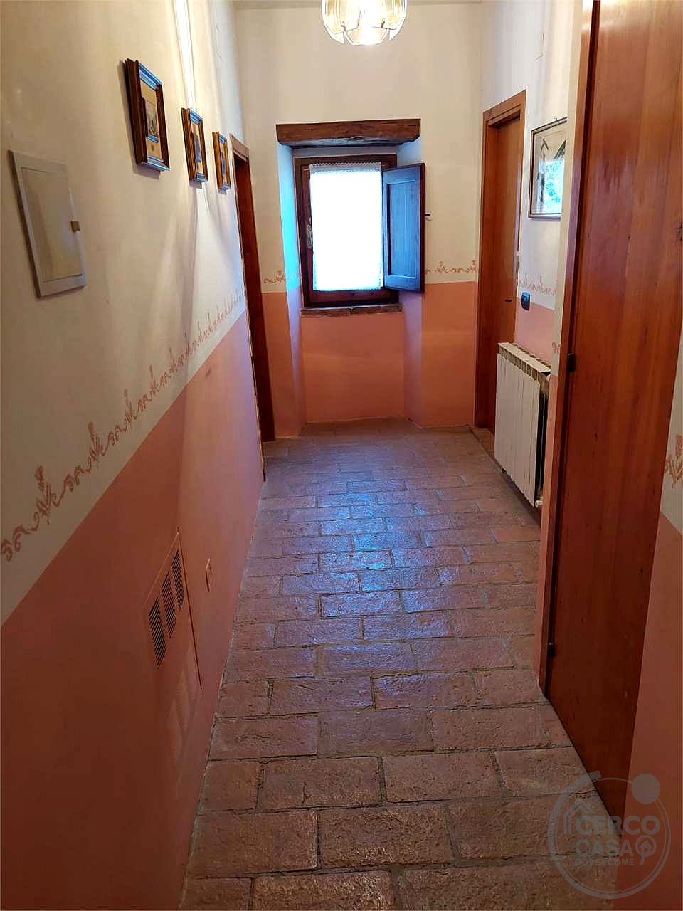 Casale in pietra ristrutturato