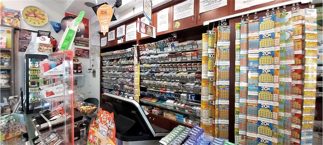 Cedesi Tabaccheria ottima zona Perugia.