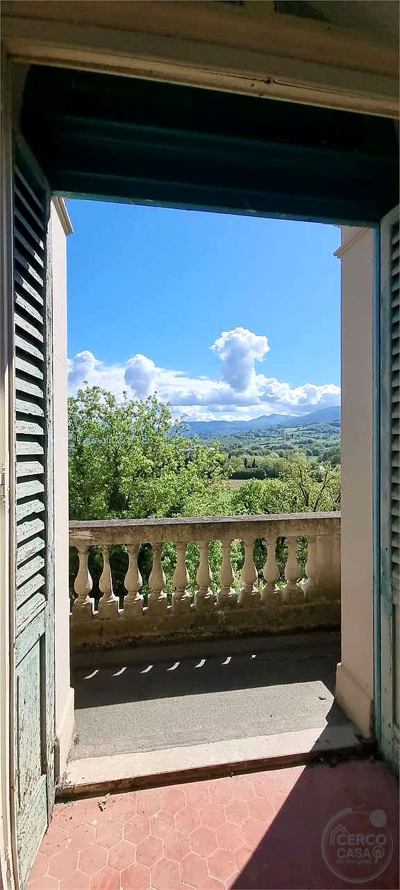 ITALIA – UMBRIA VILLA STORICA CON PARCO DI 43 ha