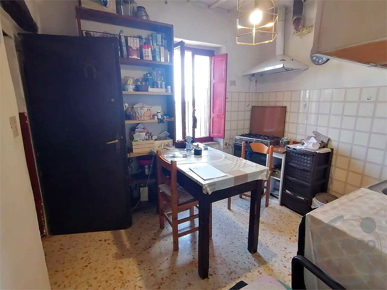 Con una superficie di 140mq commerciali e composto