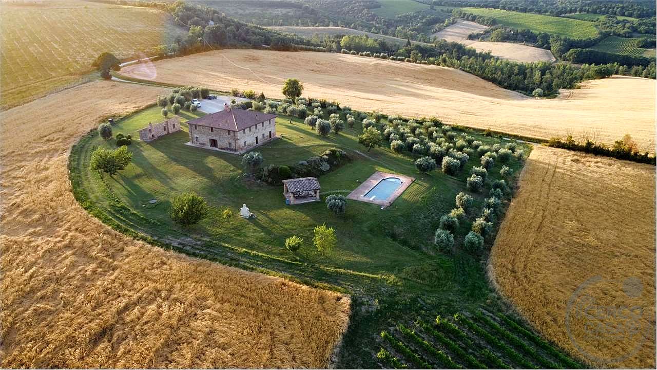 Vendita Azienda Agraria di prestigio Perugia 258 ettari
