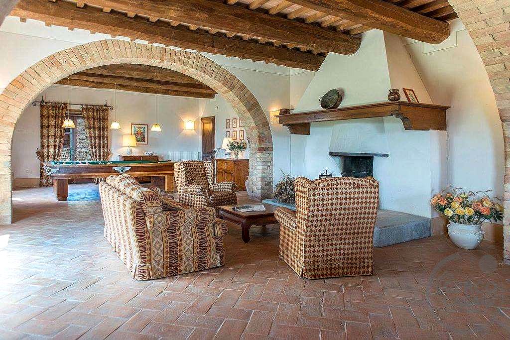 Vendita Azienda Agraria di prestigio Perugia 258 ettari