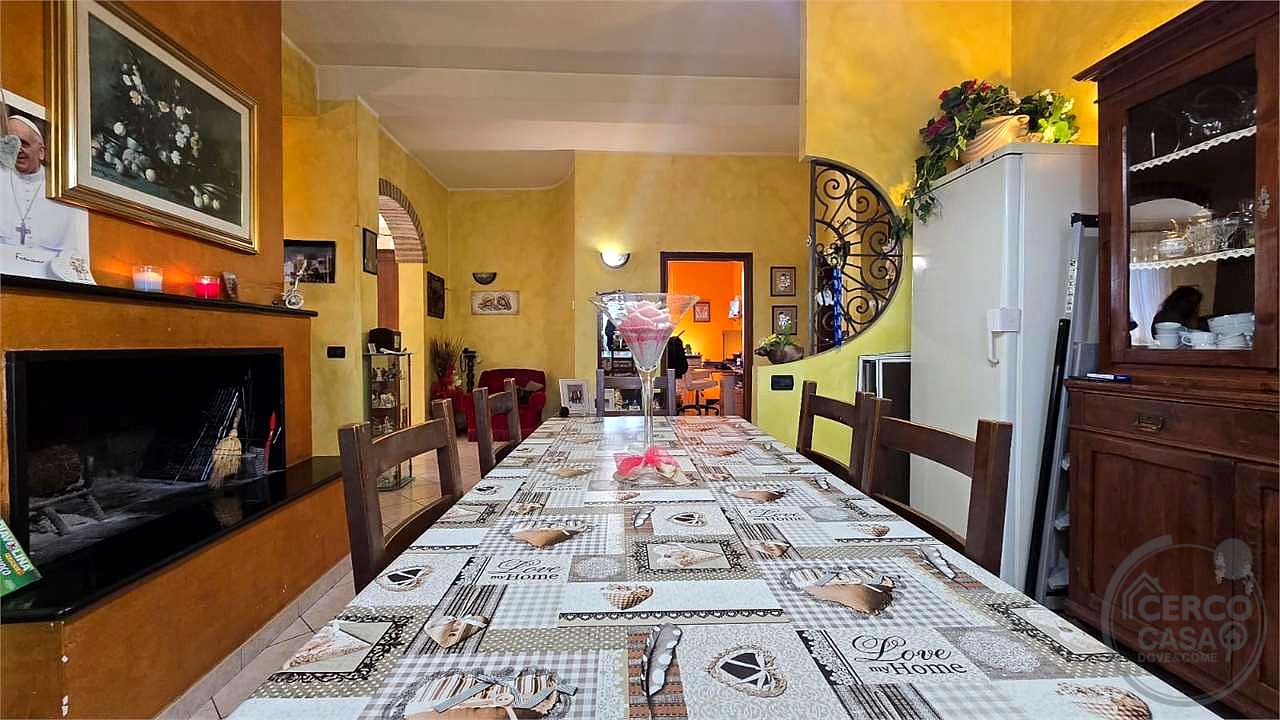 Appartamento ampi spazi ristrutturato. Torgiano