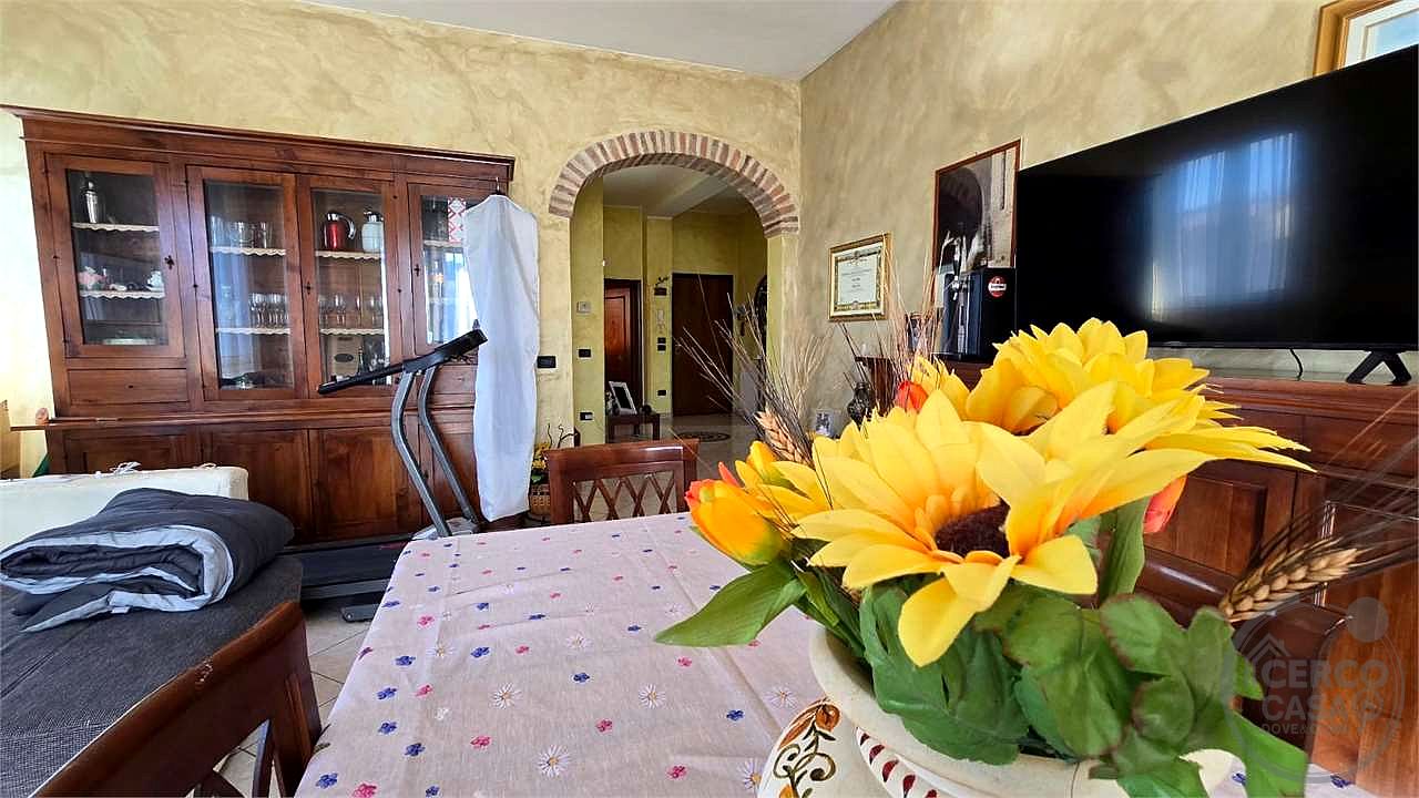 Appartamento ampi spazi ristrutturato. Torgiano