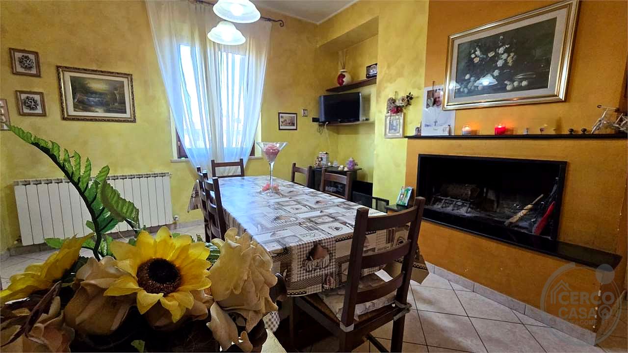 Appartamento ampi spazi ristrutturato. Torgiano