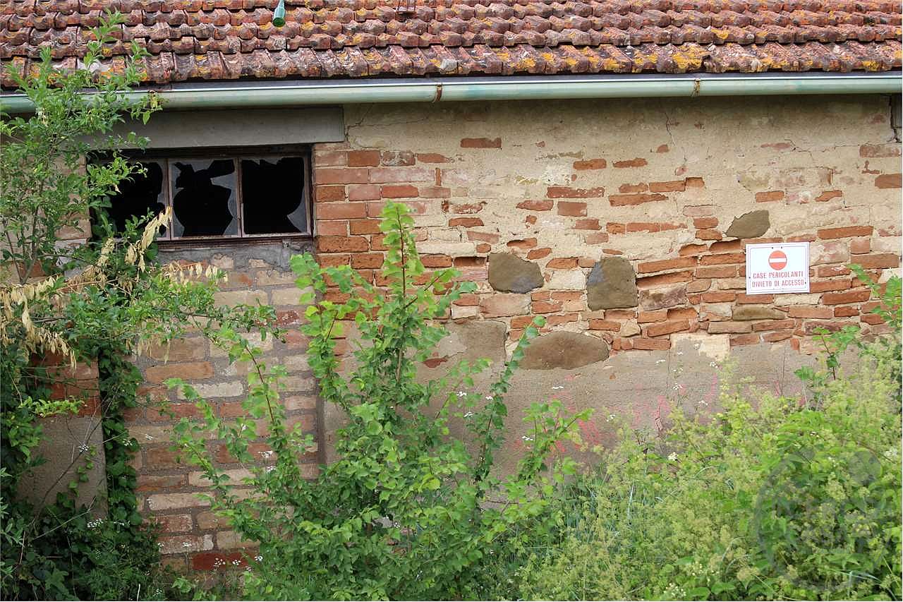 Rustico da ristrutturare