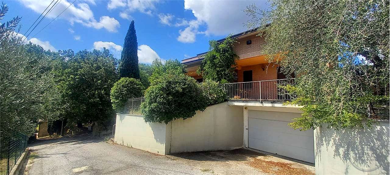 Villetta singola in posizione tranquilla e panoramica